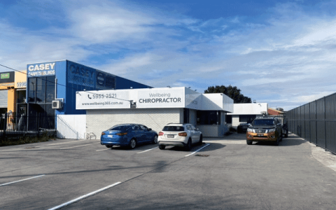 Cranbourne-Clinic-Far